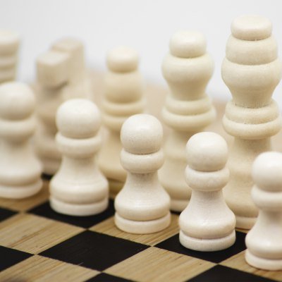 Miniatura 12 de Set de vino con juego de ajedrez "CHESSY"