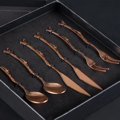 Regalo corporativo Deluxe Set de Cubiertos encobrizados para cóctel