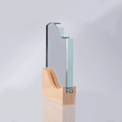 Miniatura 10 de Trofeo Galvano de Madera y Cristal "Curve"
