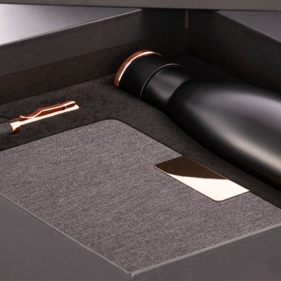 Miniatura 9 de Set de Regalo "EPIC" negro con detalles encobrizados.