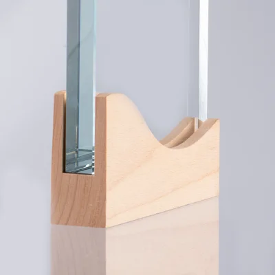 Miniatura 9 de Trofeo Galvano de Madera y Cristal "Curve"