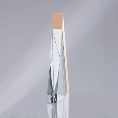 Miniatura 10 de Trofeo Galvano de Madera y Cristal "Triangle"
